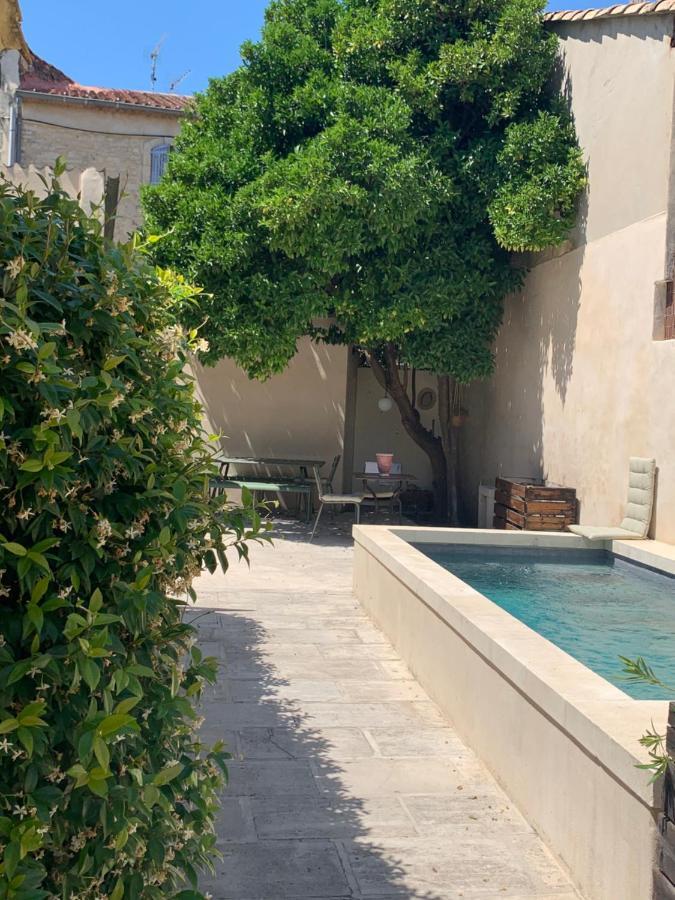 La Maison De Cerise Fourques  Zewnętrze zdjęcie