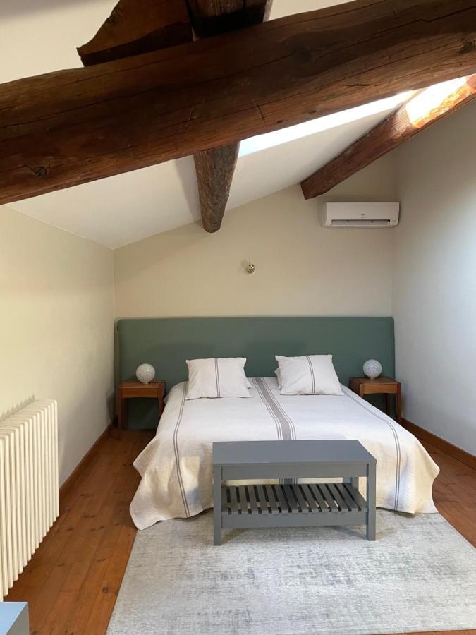 La Maison De Cerise Fourques  Zewnętrze zdjęcie