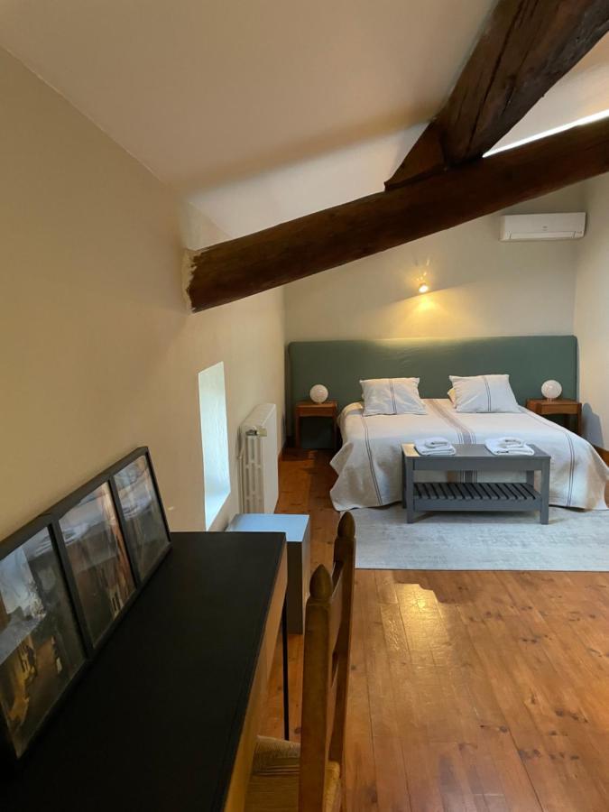 La Maison De Cerise Fourques  Zewnętrze zdjęcie